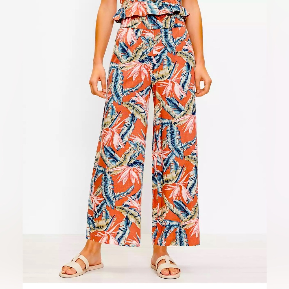 Ann Taylor LOFT Pull On Wide Leg Pants in Birds of Paradise Linen Blend M